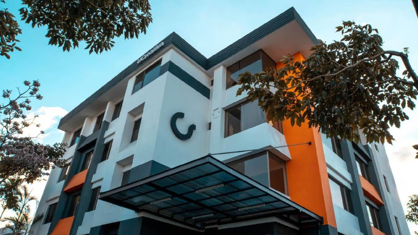 Imagen principal del artículo: Universidad Creativa otorga 1700 cursos gratuitos para certificación con Google