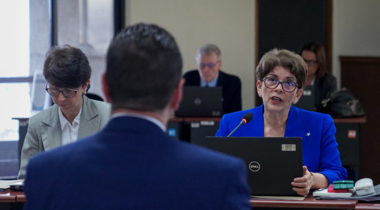 Jaque mate de la Contraloría, PLN sigue haciendo agua