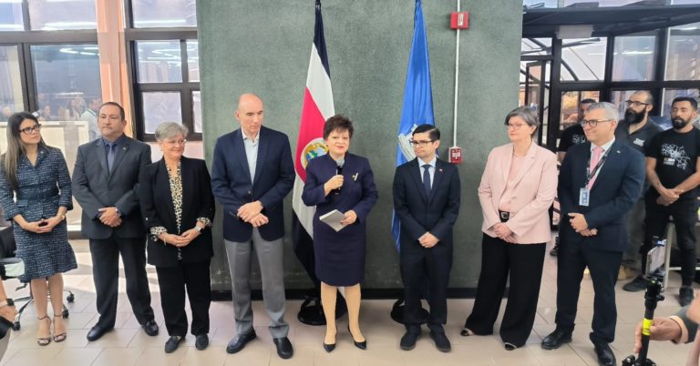 Encuesta Idespo: 3 de cada 4 costarricenses aprueban labor del TSE en elecciones municipales