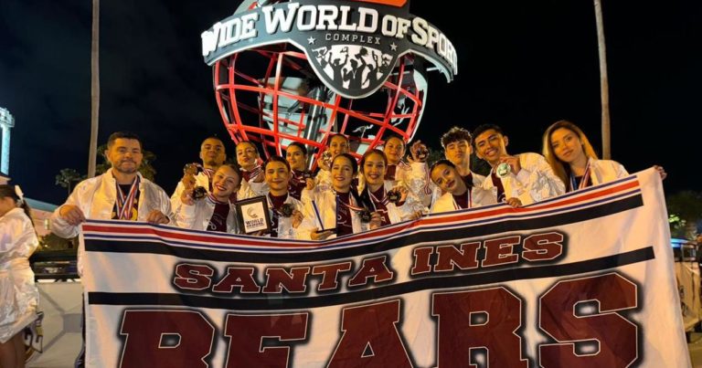 Colegio Santa Inés de Costa Rica se proclamó campeón mundial de porrismo en Florida