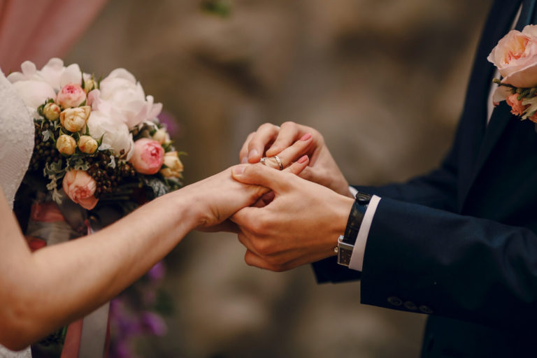 Víctima de estafa con paquete de boda: "Una pareja se casaba el sábado y cuando llegó al lugar no había nada"