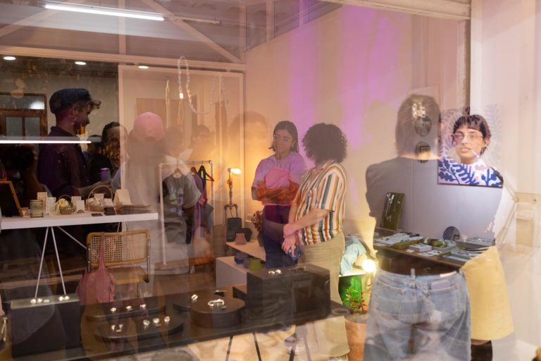 Casa de Arte “satis.FACTORY”  anuncia agenda con tres exposiciones de diseño y exploración audiovisual