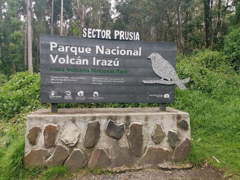Sector Prusia del Parque Nacional Volcán Irazú reabre tras incendio forestal