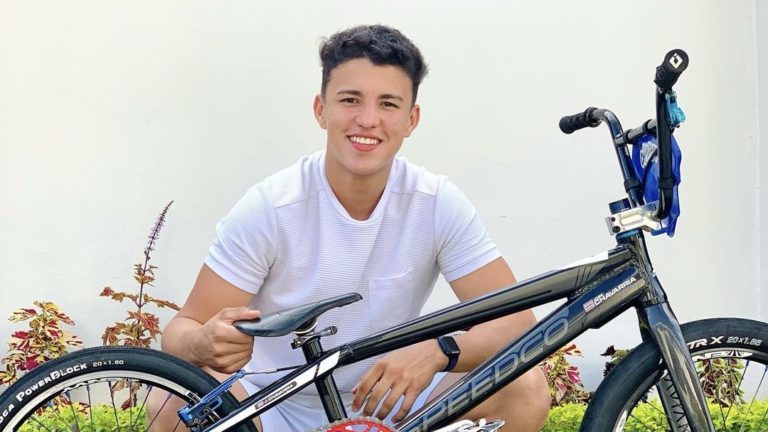 Joven deportista tico José Pablo Chavarría suma su cuarto título nacional mayor de bicicross