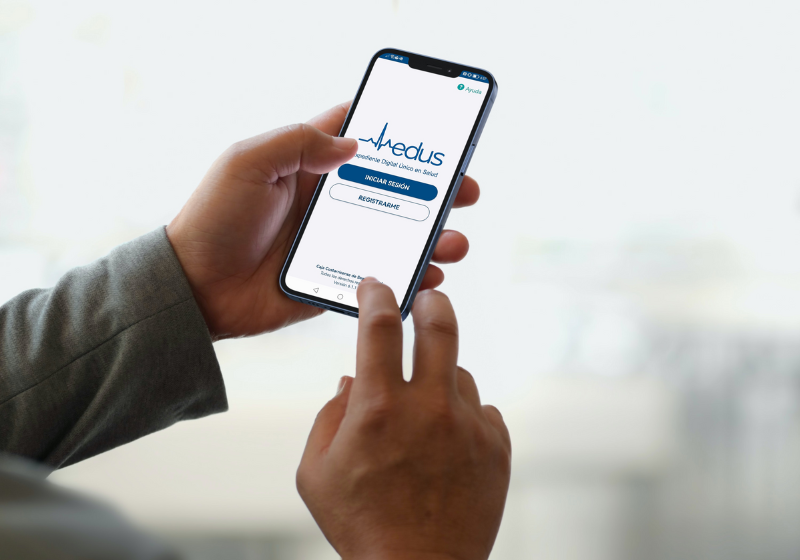 Imagen principal del artículo: Pacientes de IAFA ya pueden conocer su expediente médico en el EDUS