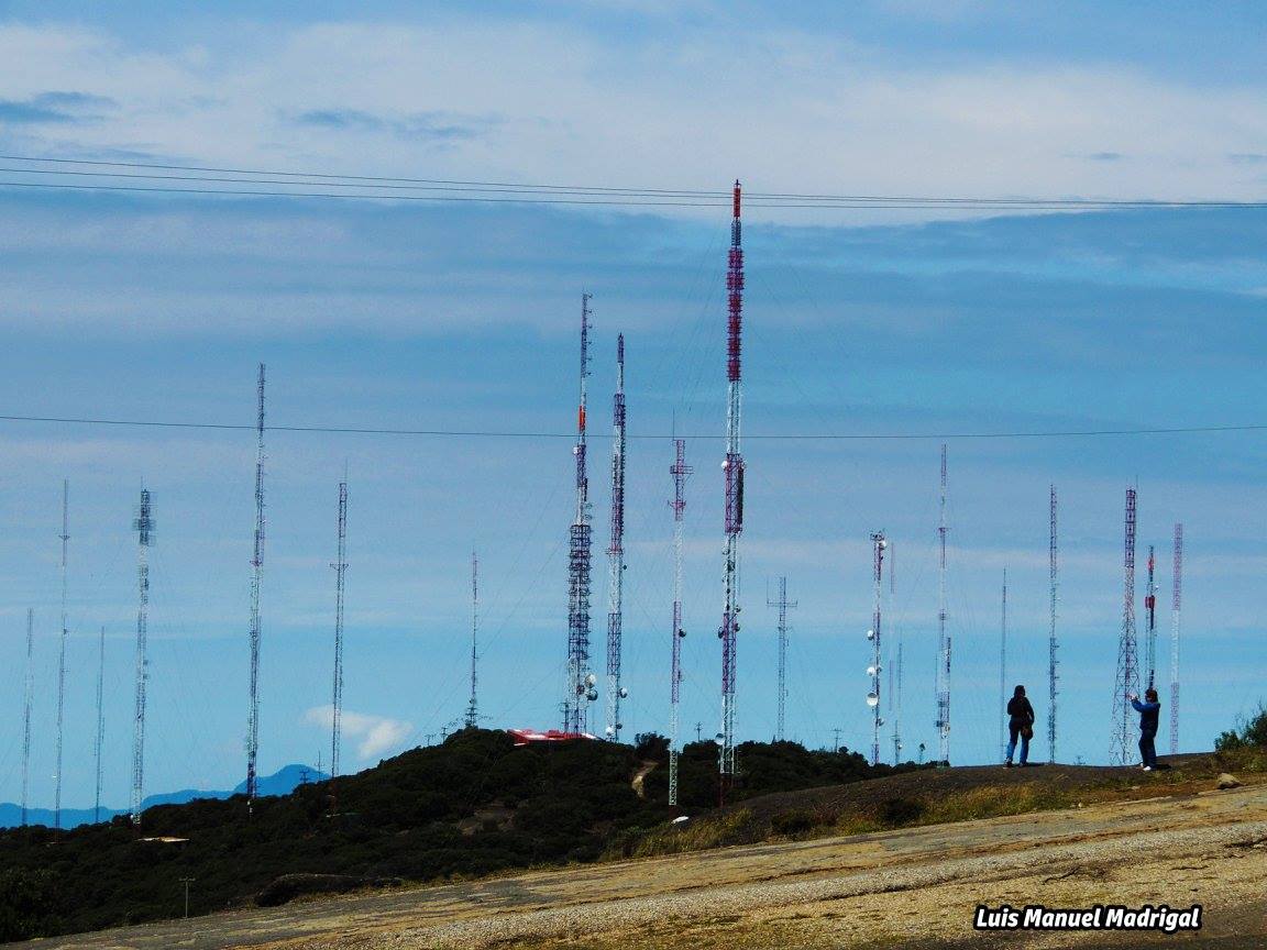 Imagen principal del artículo: TSE ordena al Micitt frenar cambios en frecuencias de radiodifusión hasta que concluyan elecciones de 2026