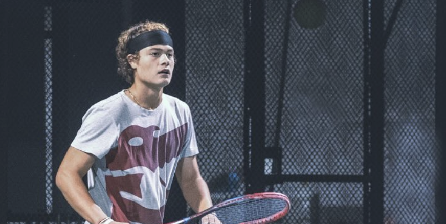 Imagen principal del artículo: Tenista tico Adrián Quirós fue reclutado por prestigiosa universidad de Estados Unidos