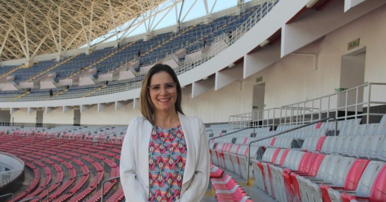 Diana Posada Solís asume gerencia general del Estadio Nacional