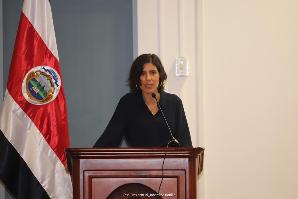 Imagen principal del artículo: Micitt elimina término "Malicia Indígena" de campaña de ciberseguridad tras críticas