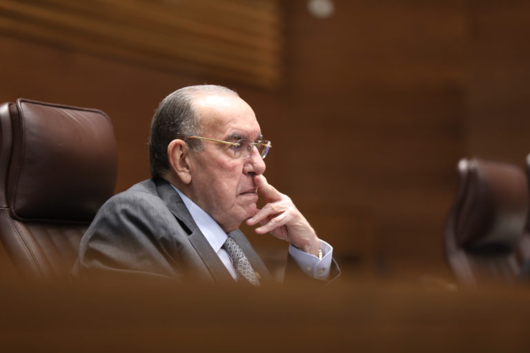 Estados Unidos retira visas a Rodrigo Arias y un magistrado de la Sala Constitucional