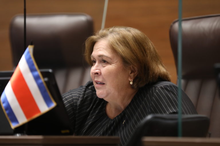 Diputada del PLN propone financiar redes de monitoreo geodinámico y meteorológico con nuevo impuesto a primas de seguros