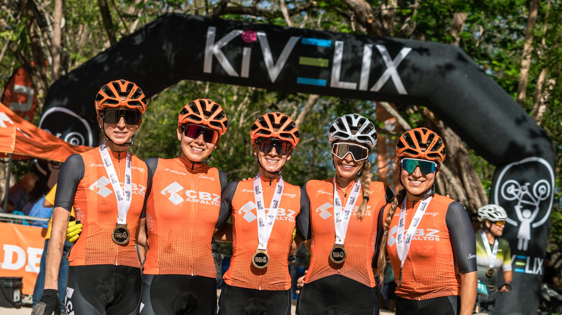 Imagen principal del artículo: Evento de ciclismo de montaña exclusivo para mujeres en Costa Rica batirá récord de asistencia