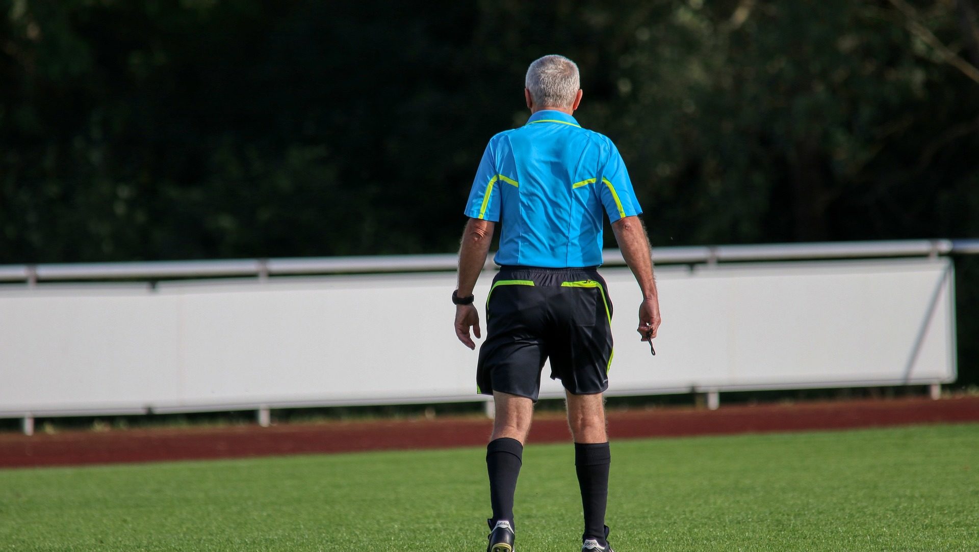 Imagen principal del artículo: Costa Rica: hacia la profesionalización del arbitraje