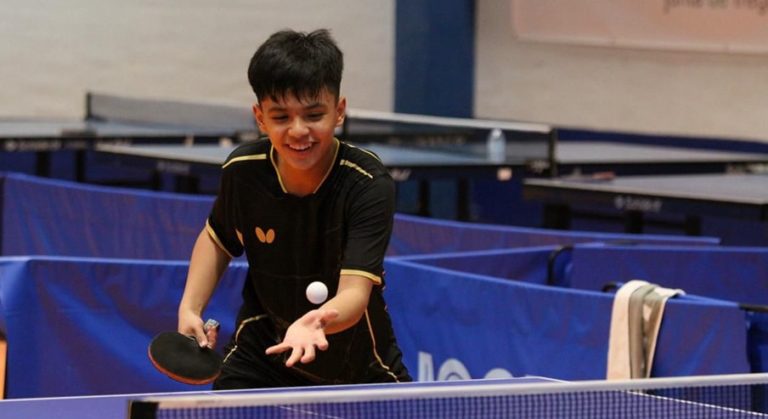 Joven tenismesista tico Lucca Lobo gana medalla de bronce en el Circuito Mundial Infantil de la WTT
