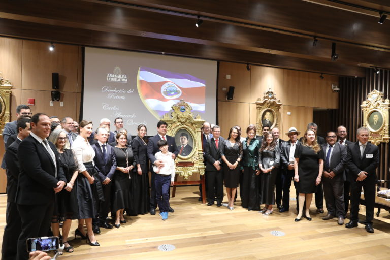 Semblanza en develamiento de retrato del presidente Carlos Alvarado