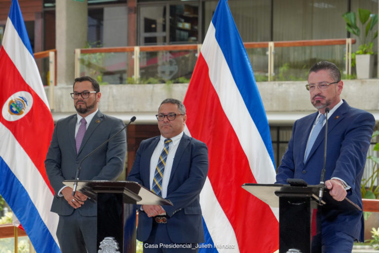 Sutel: corresponde al Gobierno presentar reforma a impuesto de radiodifusión