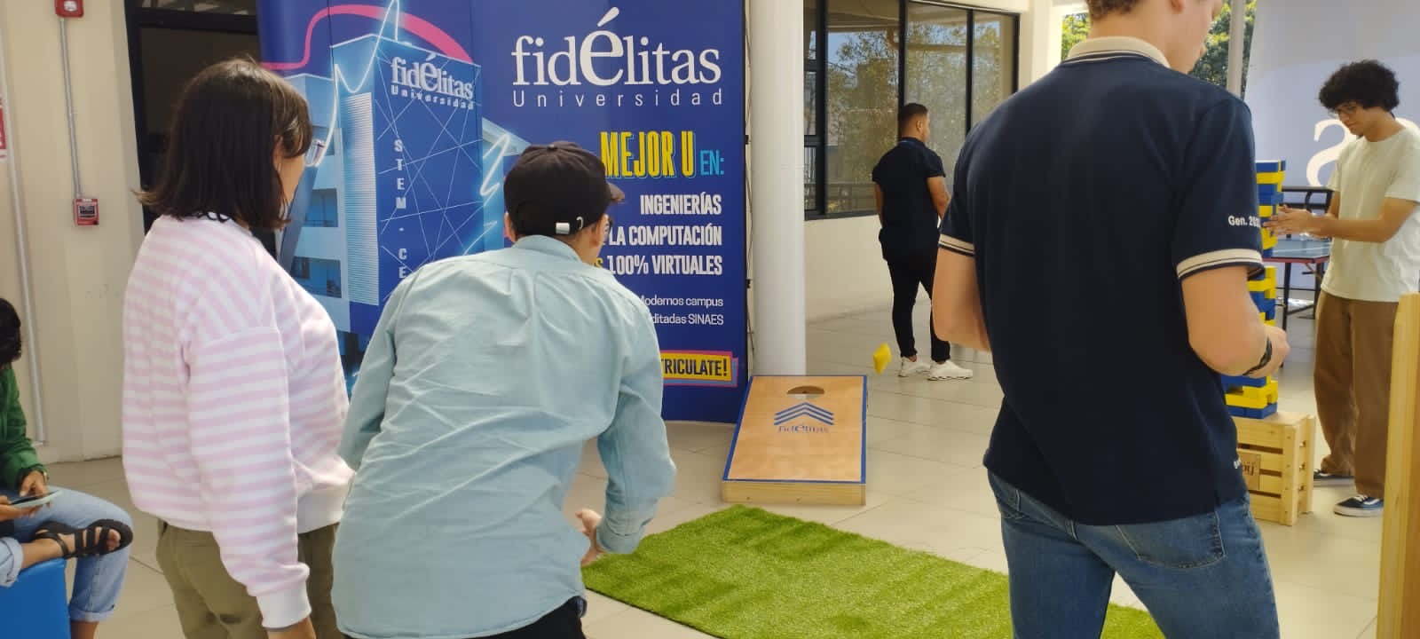 Imagen principal del artículo: Torneo Ingenio 2024 premiará a estudiantes de último año de colegio con becas universitarias