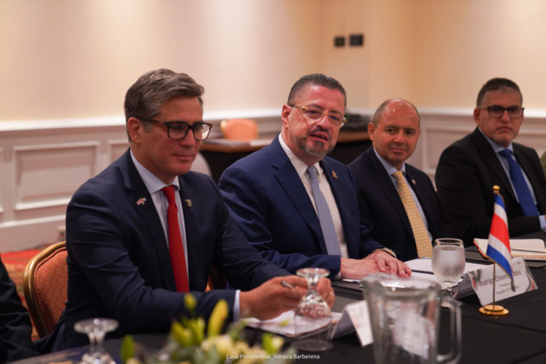 Chaves no mide sus palabras, elección del 1 de mayo regresa al limbo