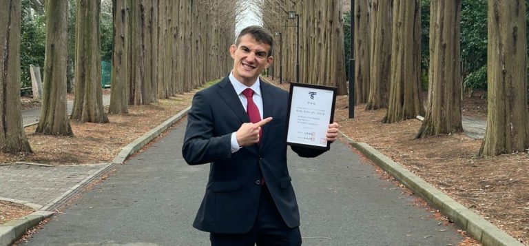 Judoca olímpico costarricense Ignacio Sancho culminó sus estudios universitarios en Japón