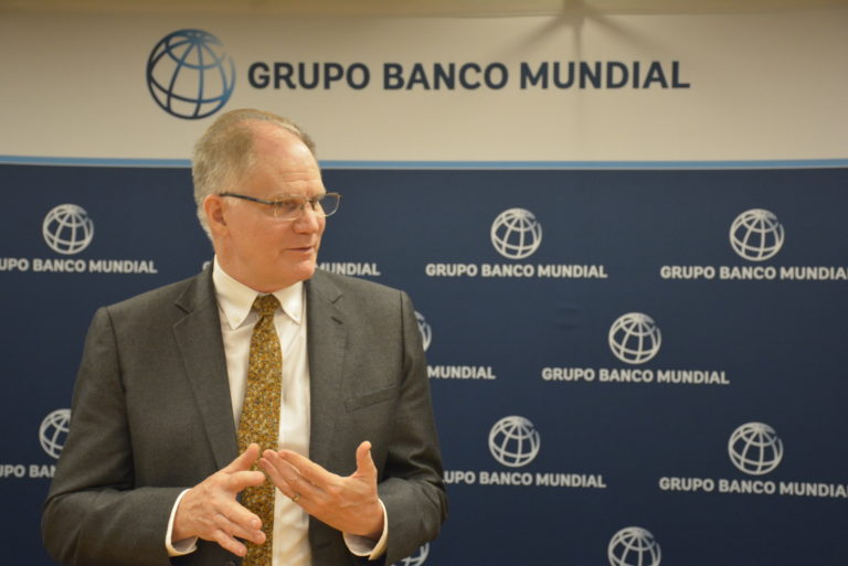 Banco Mundial propone fomentar competencia para sacar a América Latina del estancamiento económico