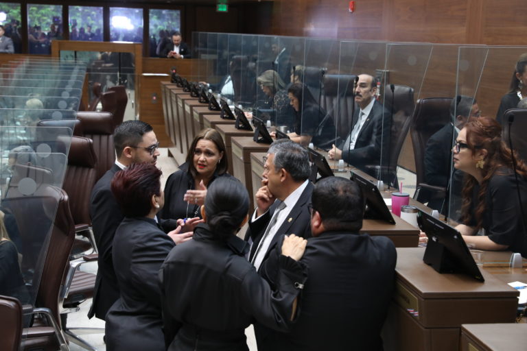 La Asamblea entra a su tercer año con un directorio que el oficialismo considera una declaración "de guerra"