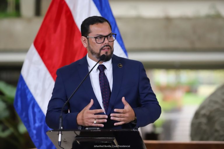 Presidente del ICE recrimina que crisis energética no se declarara emergencia nacional