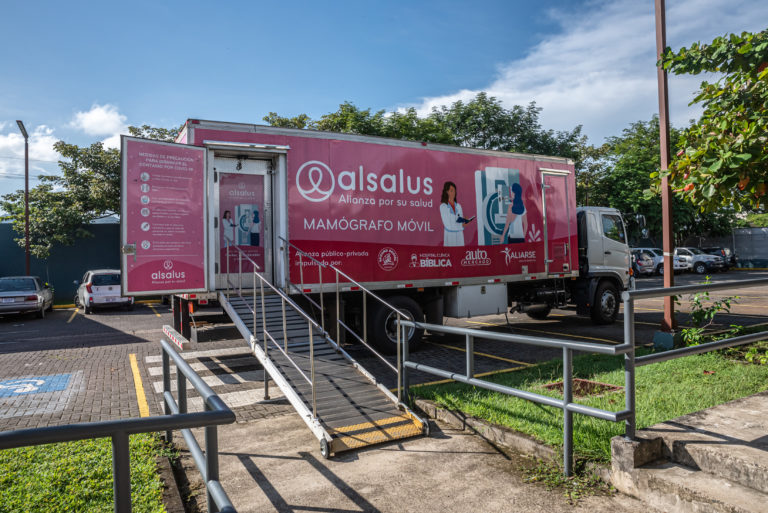Unidad móvil brindará mamografías gratis a mujeres en Jicaral