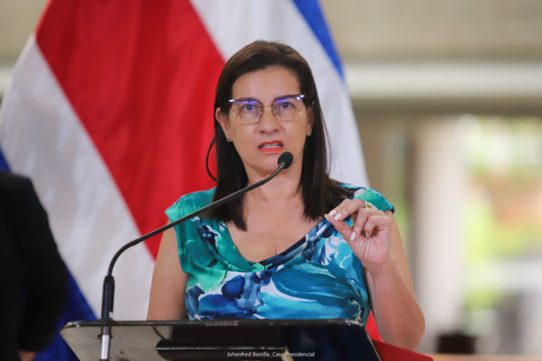 Mideplán alega impacto positivo de uso de tobilleras para disminuir población carcelaria