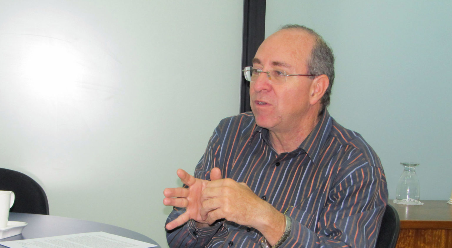 Imagen principal del artículo: Suspenden a director de la Oficina de Planificación de la Educación Superior y del Centro Nacional de Alta Tecnología