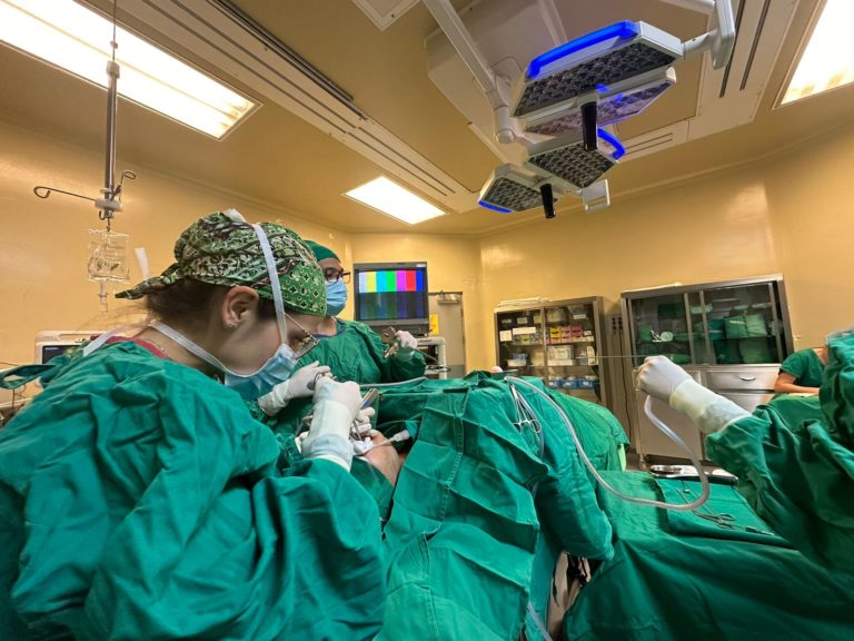 Jornada oftalmológica beneficiará a 340 pacientes en Guápiles