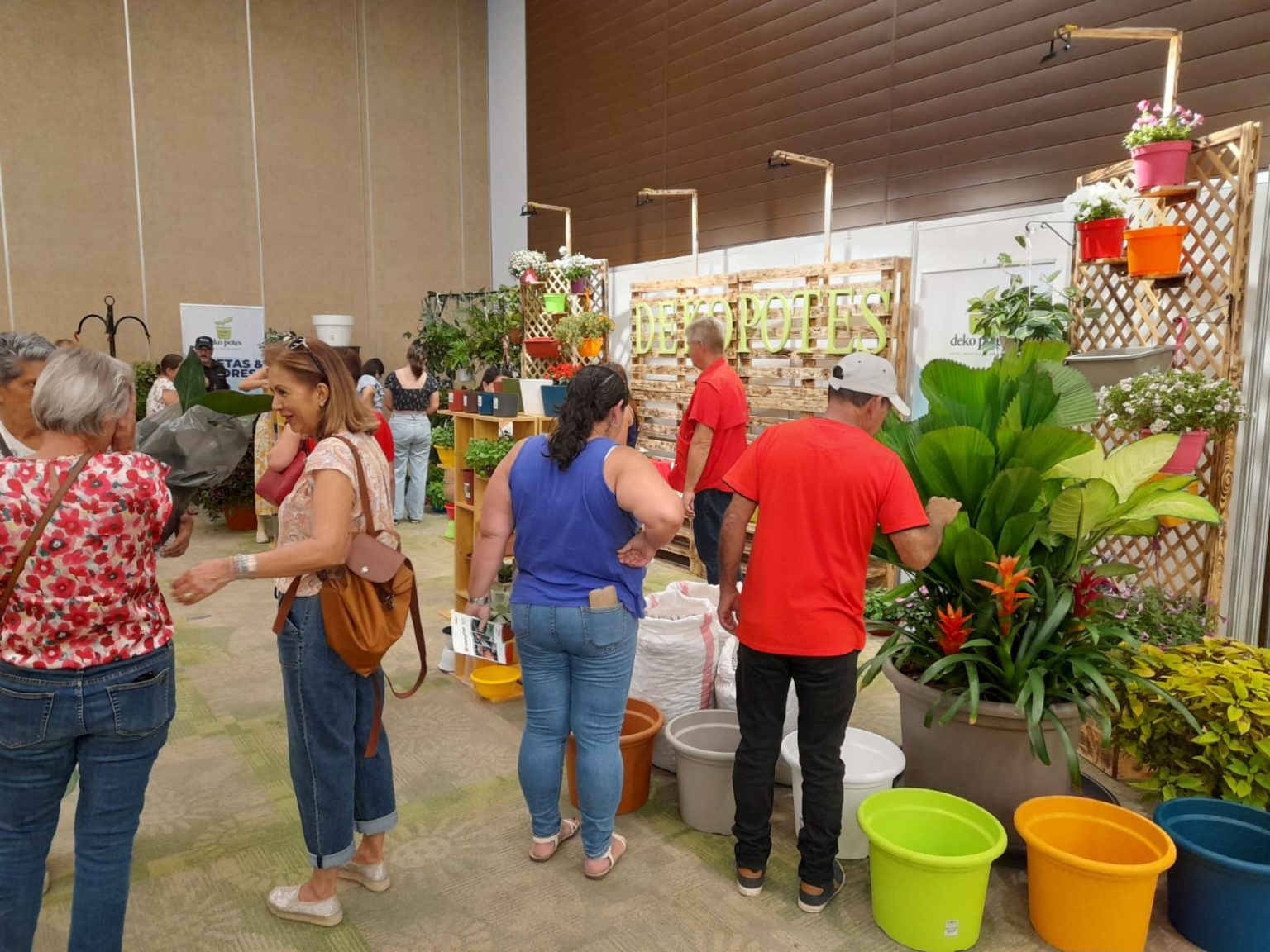 Imagen principal del artículo: Expo Jardinería 2024: La feria gratuita dedicada a los espacios exteriores se realizará a finales de mayo