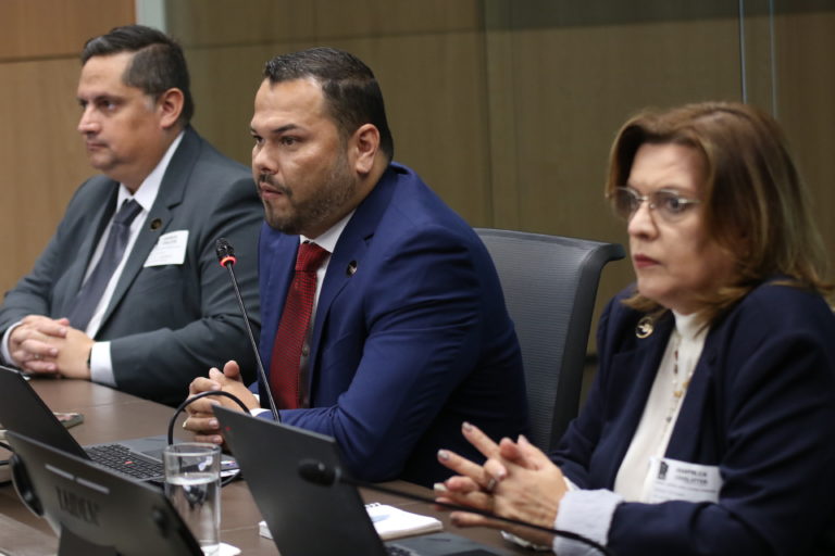 Marco Acuña, presidente del ICE: "A mi no me preocupa lo que pueda pasar conmigo"