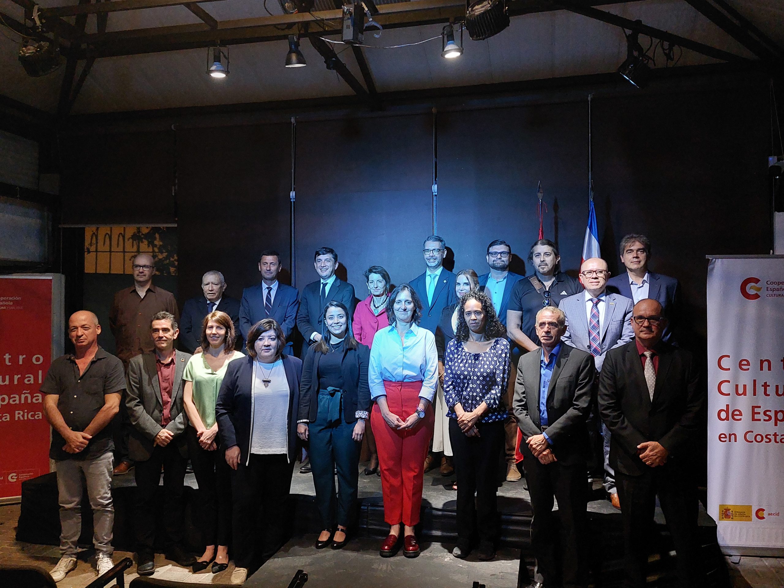 Imagen principal del artículo: Crean la Asociación Red Española-Costarricense de Ciencia, Innovación y Tecnología