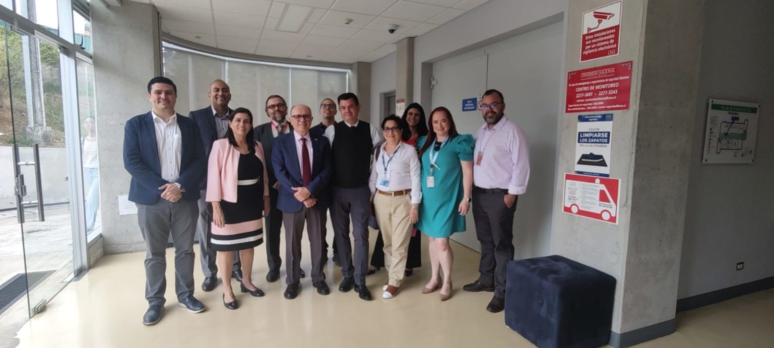 Imagen principal del artículo: UNA y CCSS mejorarán prestación de servicios de cardiología por medio de tecnología 3D