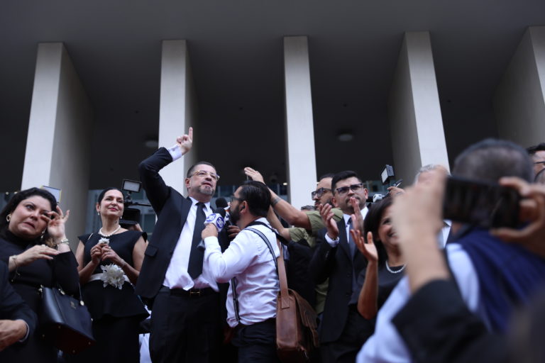 Liberación Nacional califica de "traición" declaraciones de Chaves sobre lo que hará si 'Ley Jaguar' es declarada inconstitucional