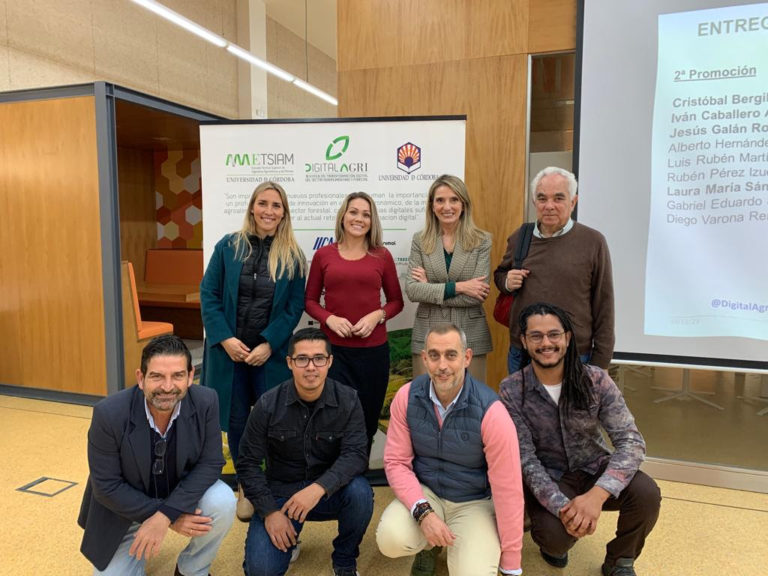 IICA lanza cinco becas para que estudiantes de América Latina cursen el máster Digital Agri