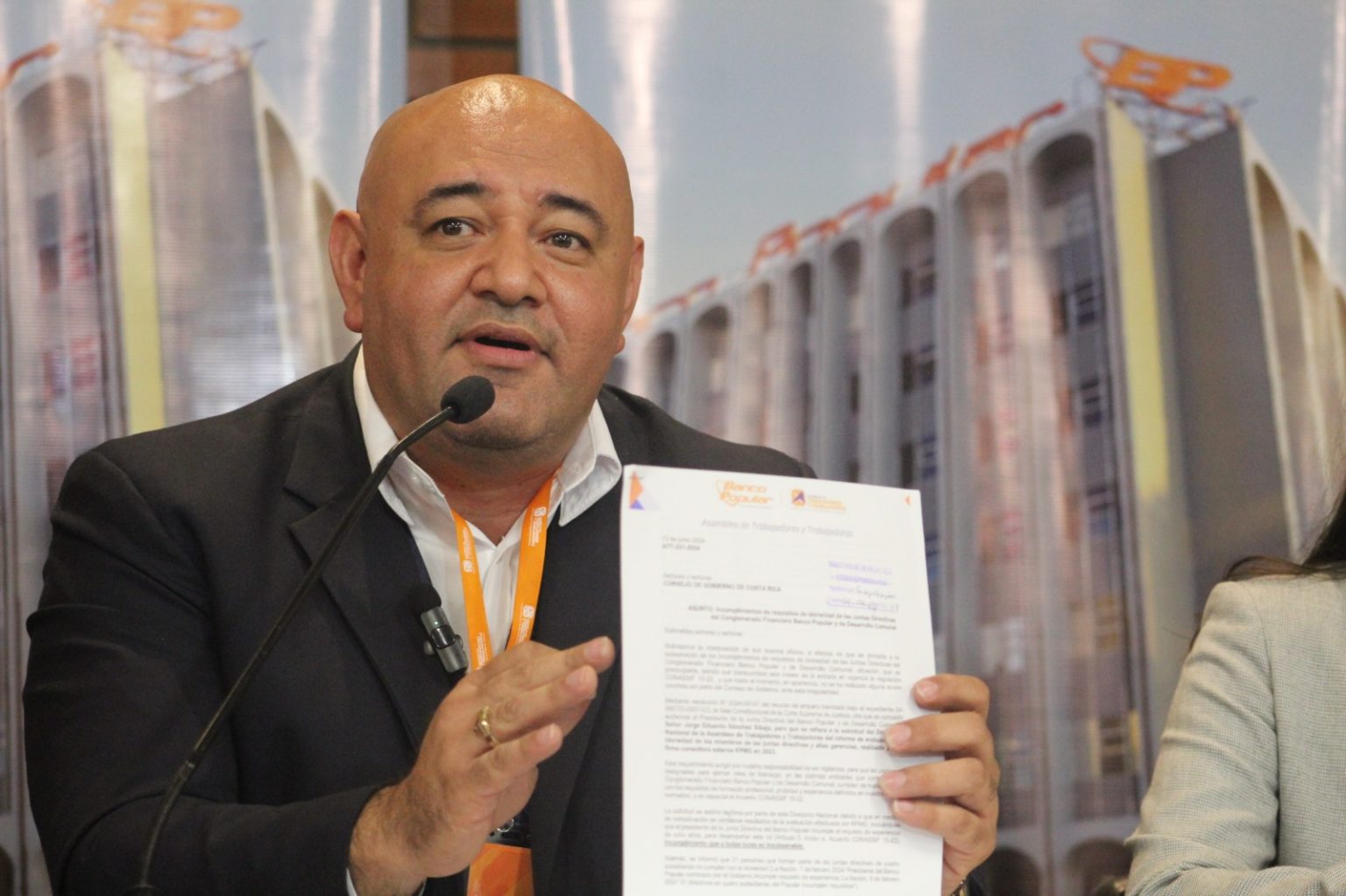 Imagen principal del artículo: Directorio de la Asamblea del Banco Popular denuncia inacción ante incumplimiento de requisitos en altos puestos del banco