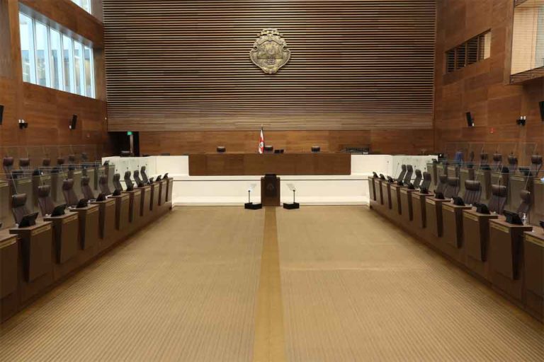 Sala IV rechaza amparo contra la Asamblea Legislativa por eliminar transmisión de foro antivacunas