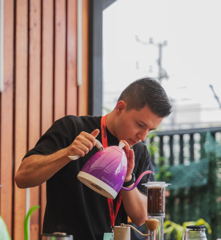 Barista gana el Campeonato Nacional de Aeropress y representará a Costa Rica en el Mundial de Portugal
