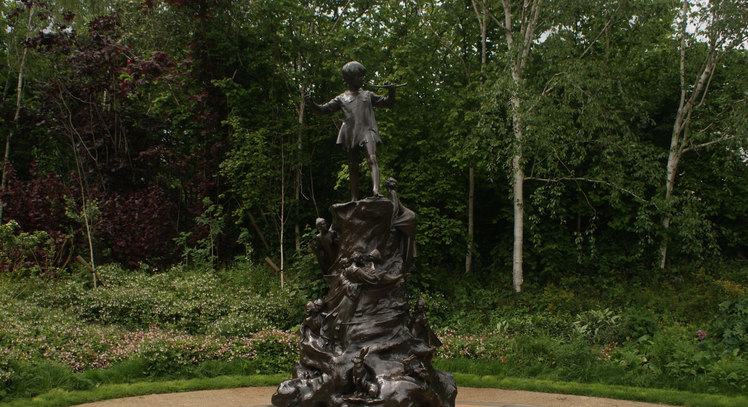 Imagen principal del artículo: El olvido de Peter Pan: una Telaraña sobre memorias