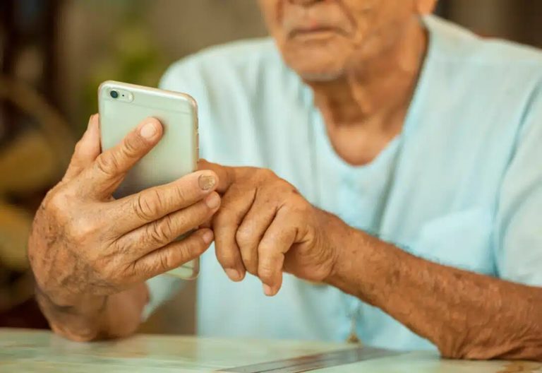AGECO premiará las mejores fotografías tomadas por mayores de 60 años con celular