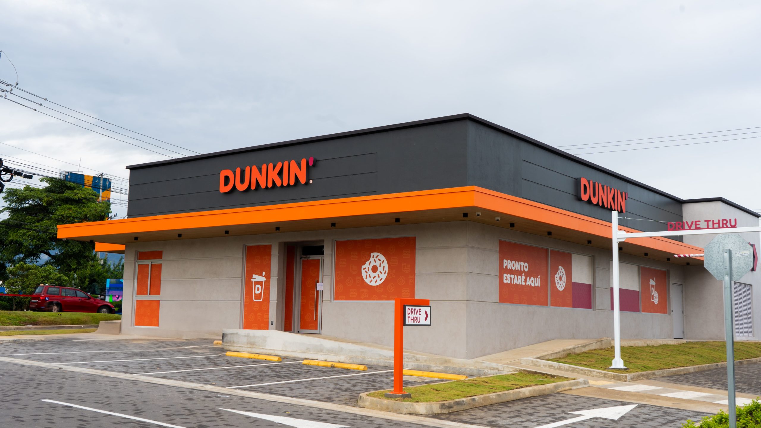 Imagen principal del artículo: Dunkin' abre su primer local en Costa Rica