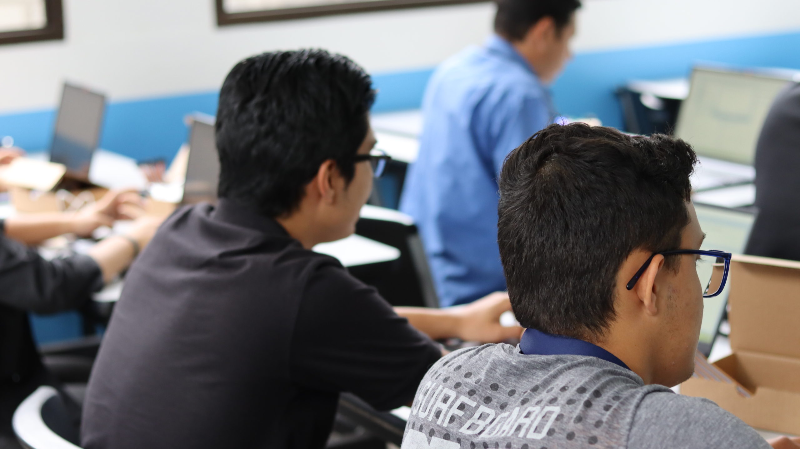 Imagen principal del artículo: Nueva plataforma de orientación vocacional le ayuda a elegir carrera universitaria y prepararse para el futuro laboral