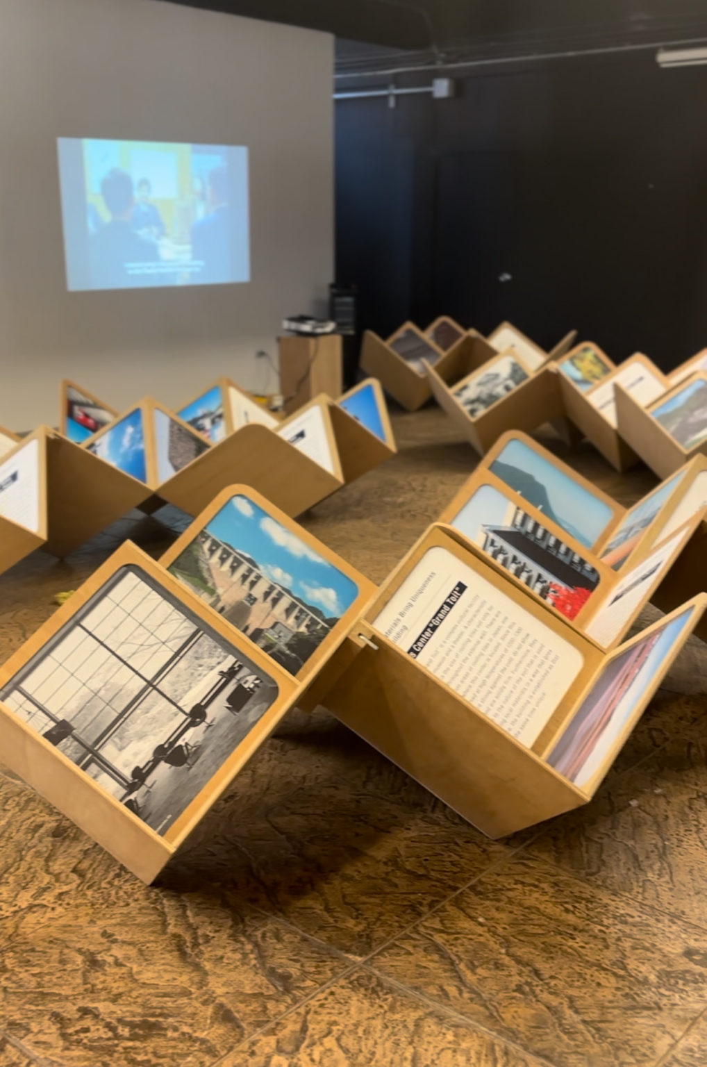 Imagen principal del artículo: Exhibición "Un Ambiente construido: una guía alternativa al Japón” llegará a Puntarenas el 27 de julio