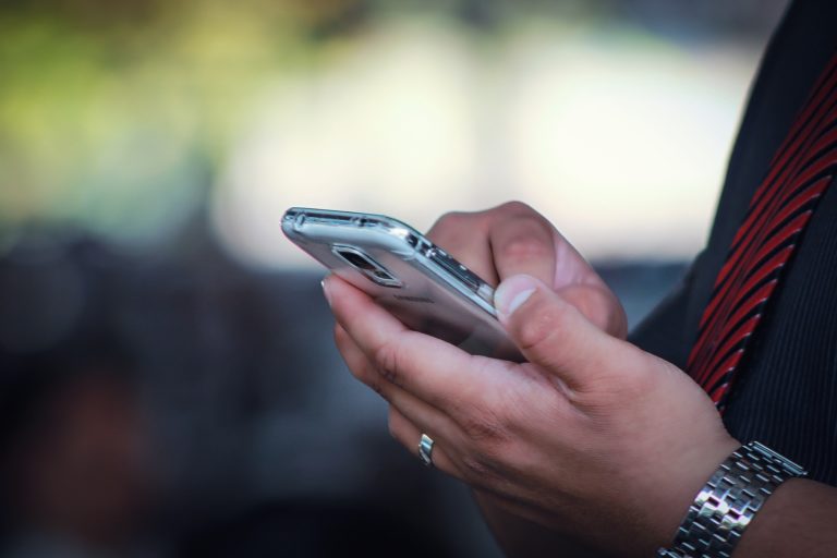 Correos de Costa Rica advierte de estafas por medio de mensajes de SMS