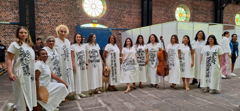 UNFPA Costa Rica realizó una pasarela con mensaje en contra de los femicidios