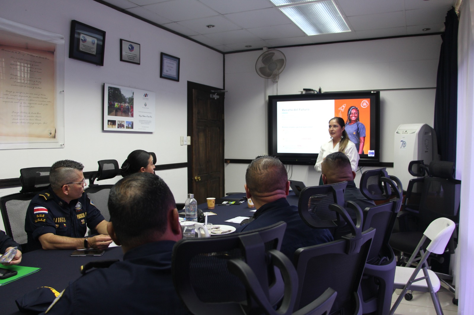 Imagen principal del artículo: Alianzas público privadas impactan a más de 530 jóvenes del país