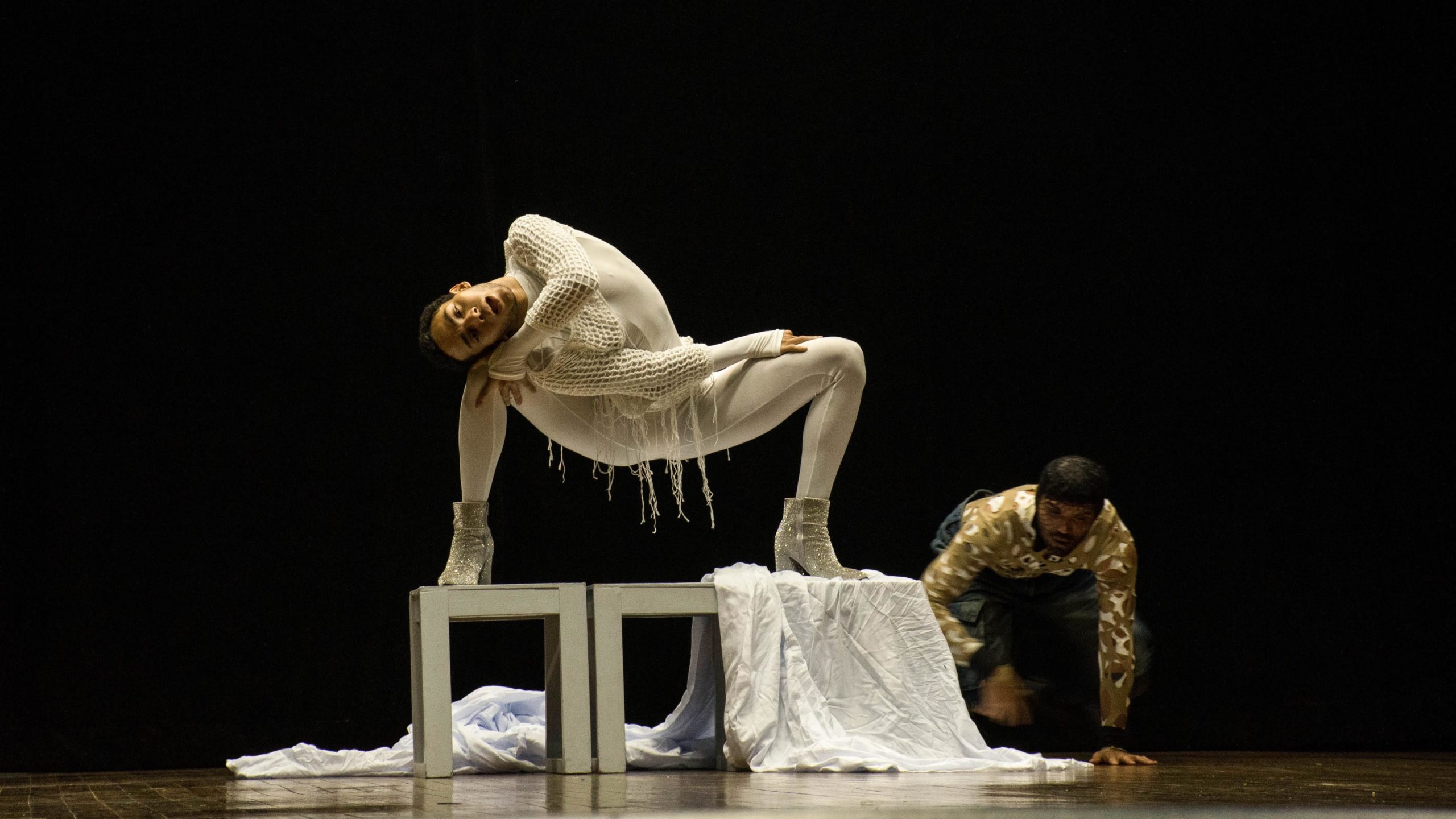 Imagen principal del artículo: Teatro de la Danza presenta: CUIR