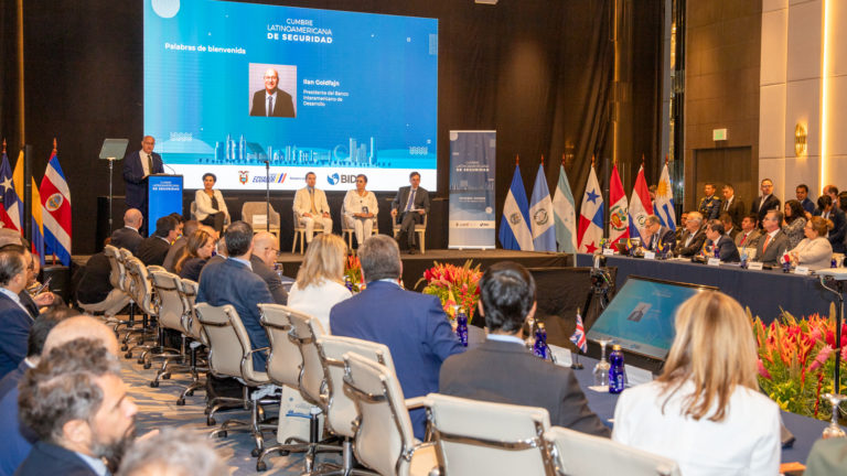 El BID propone alianza regional para fortalecer la seguridad en América Latina y el Caribe