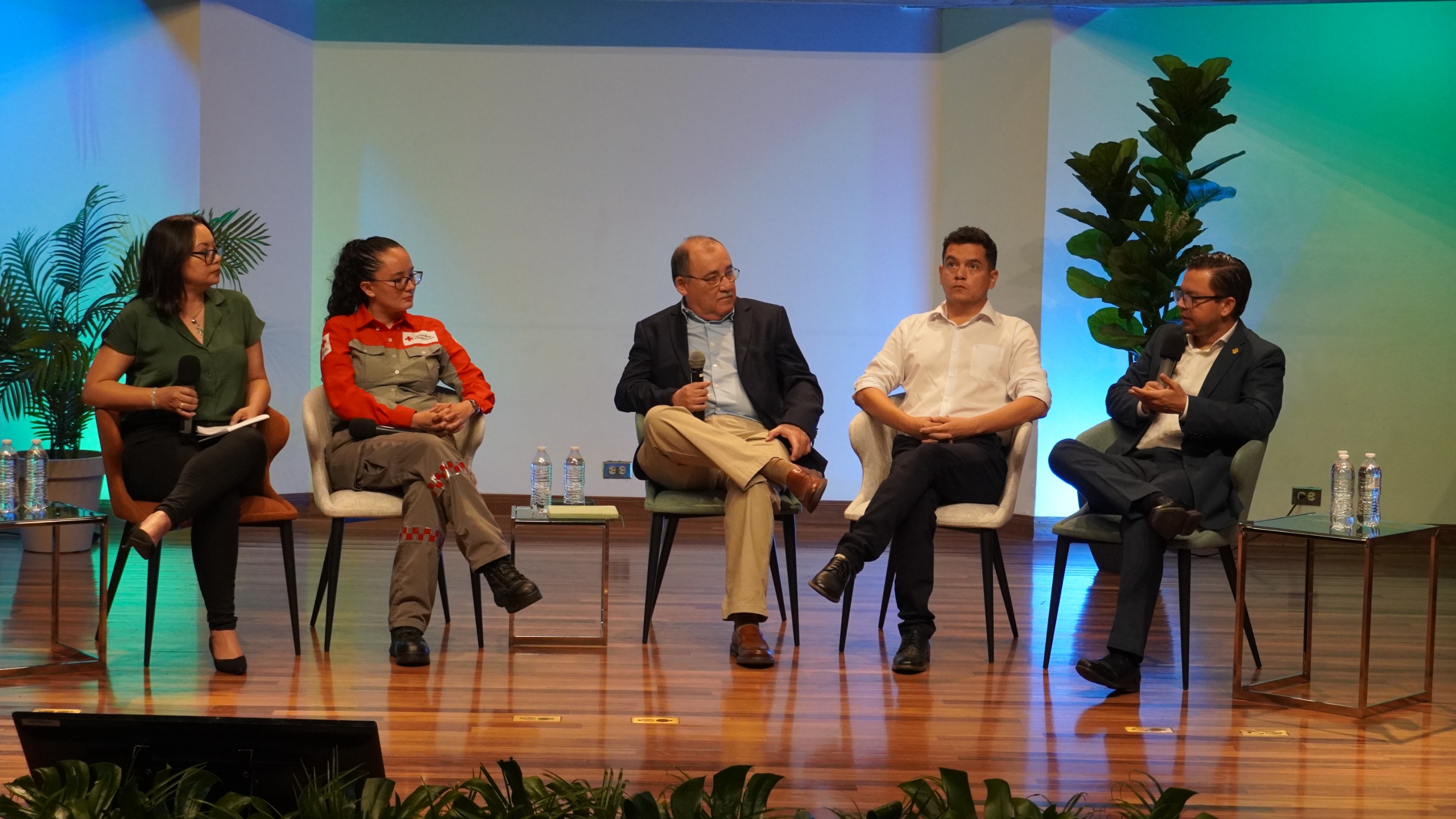 Imagen principal del artículo: Recomendaciones para prevenir y mitigar el impacto de las inundaciones en las comunidades altamente pobladas